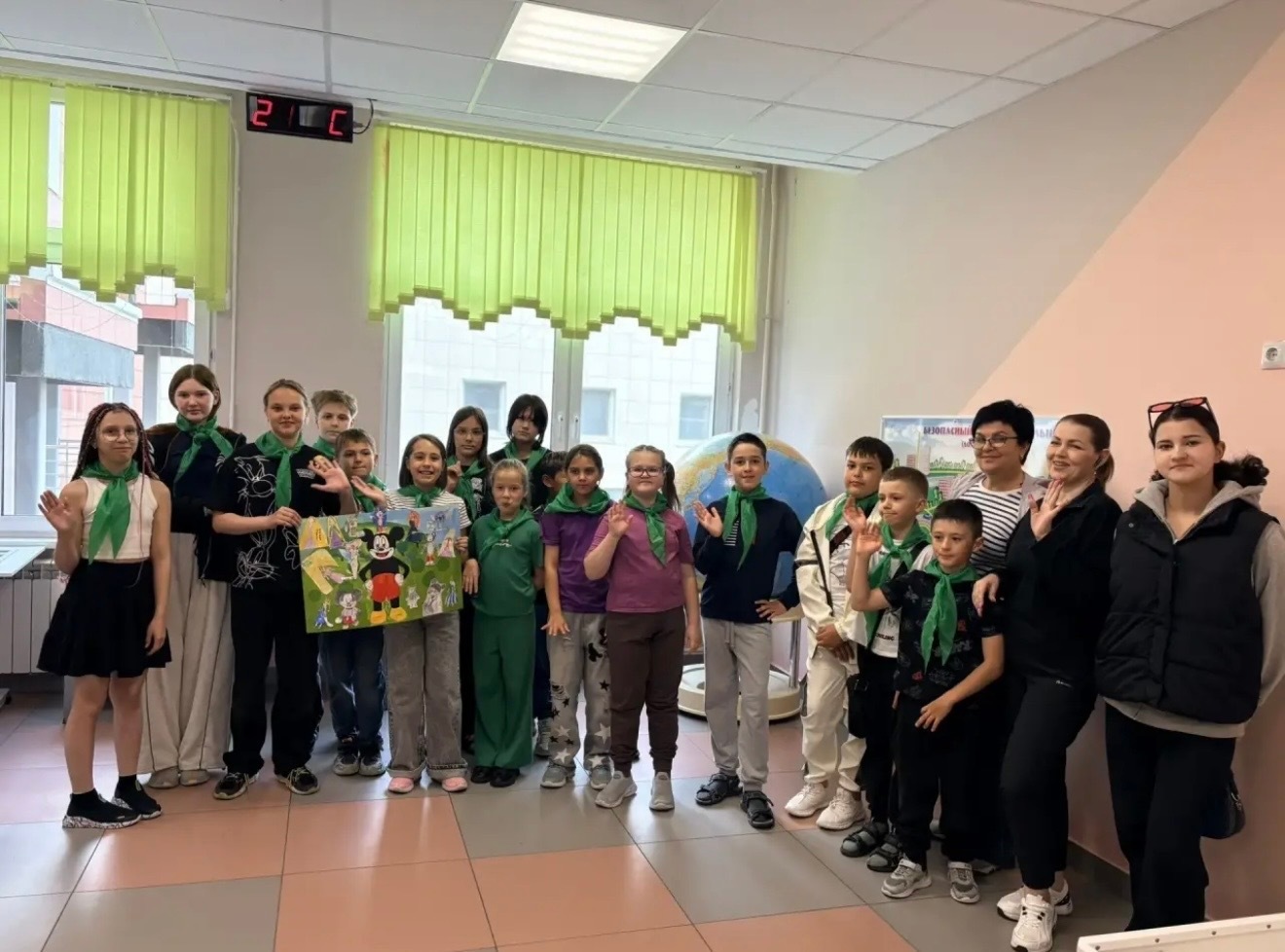 Наша третья смена осталась в памяти, но приключения продолжаются!.